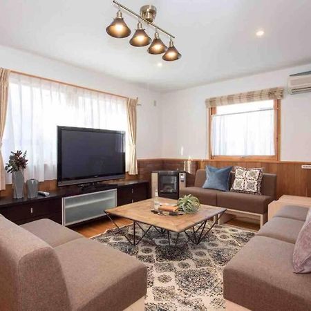 Апартаменти Sapporo-Asahigaoka House Екстер'єр фото